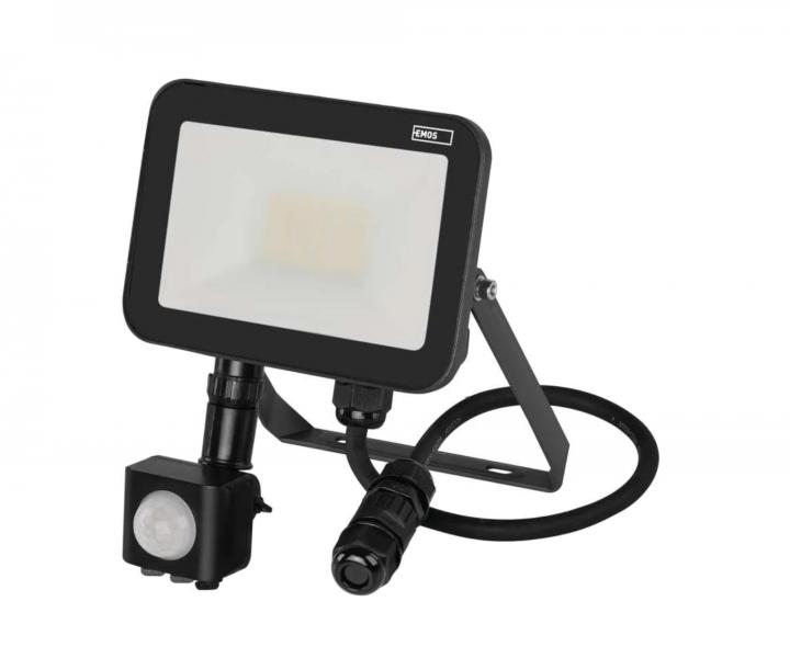 Reflektor LED z czujnikiem ruchu Emos Inovo ZS2722, IP65, 20 W, neutralna biel.