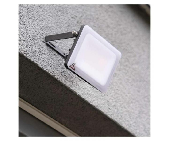 Reflektor LED ILIO, 21W, czarny, neutralna biel Emos ZS2520